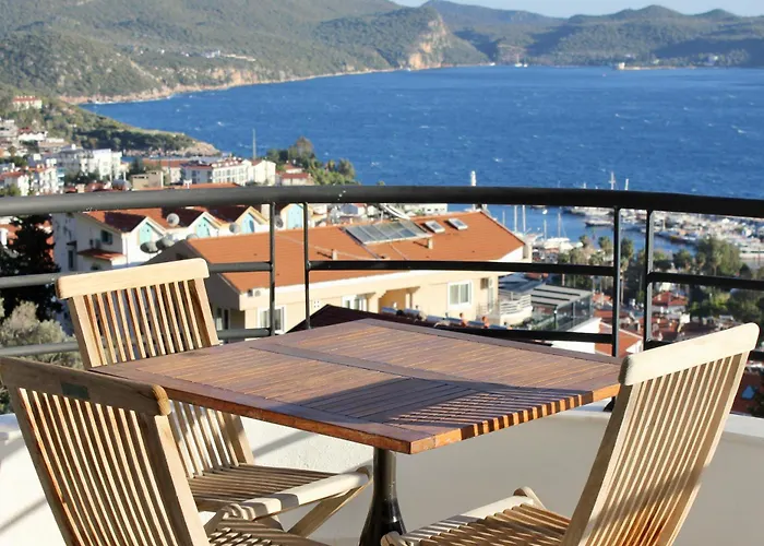 Apartment Lacivert *